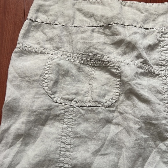 Le Ble’e Casual Cream‎ Skirt - Picture 7 of 11